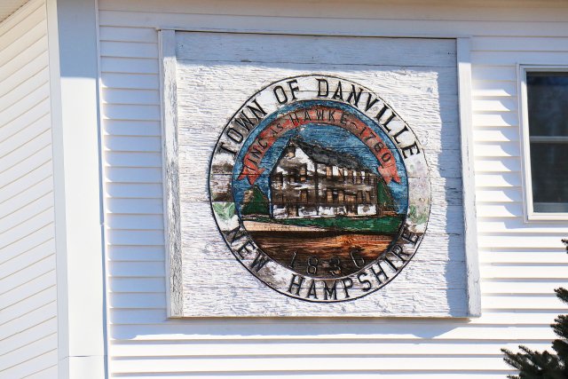 Danville, NH 03819