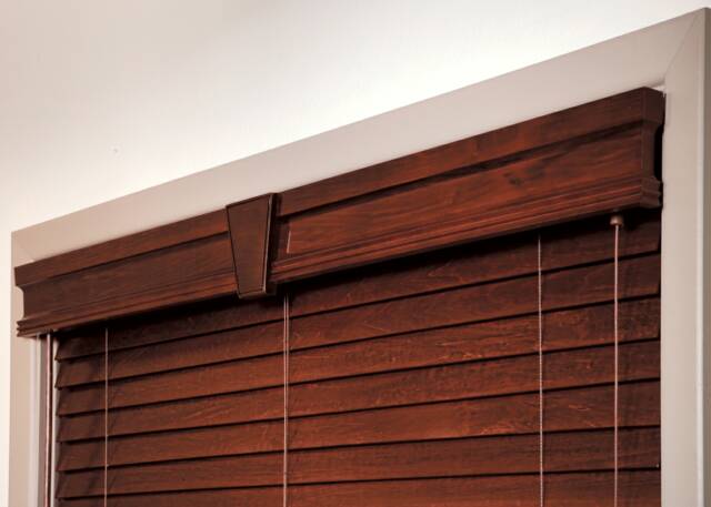 Hunter Douglas Custom Interior Wooden Hardwood Wood Venetian Window Blinds Seacoast NH