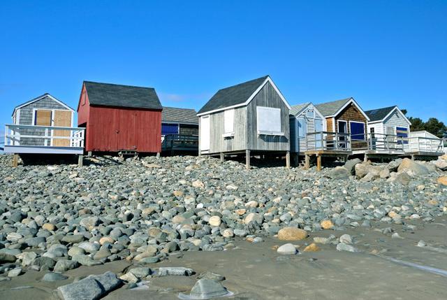 Hampton, NH 03842